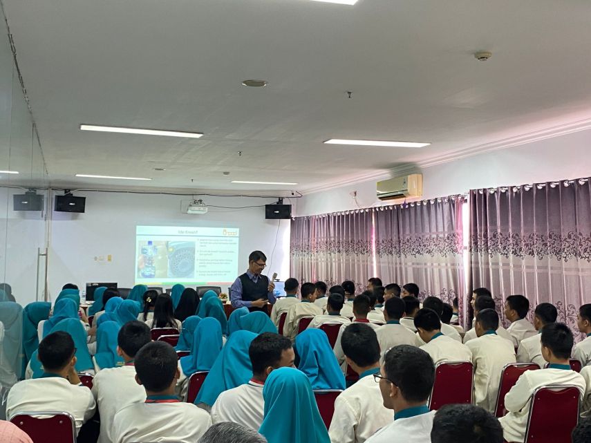 Targetkan 100 Perguruan Tinggi Terbaik Dunia, SMAN 10 Samarinda Perkuat Riset Pelajar bersama UNPAD