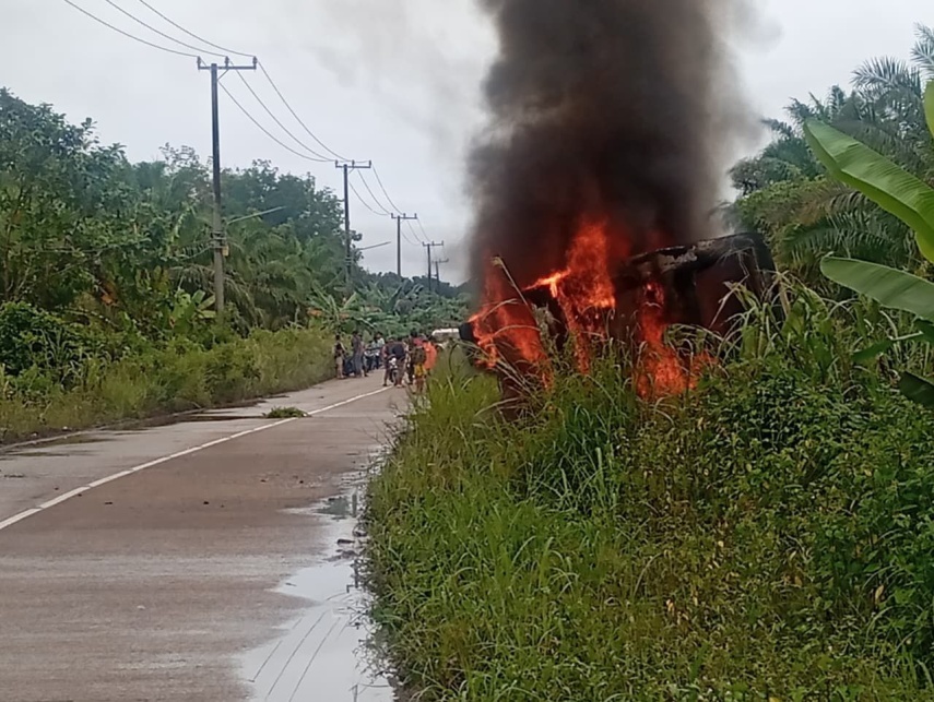 Kecelakaan Maut di Tabang Berujung Pembakaran Bus, Mediasi Redam Situasi