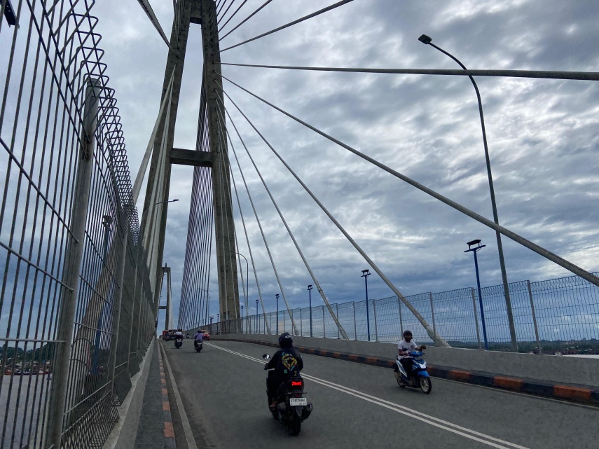 Jembatan Mahkota II Terancam Gelap Lebih Lama, Proses Perbaikan Masih Menunggu Ketuk Palu Anggaran