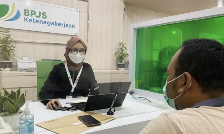 Kabar Gembira bagi Pekerja! Cairkan JHT Kini Lebih Mudah, Tak Perlu Lagi Paklaring per 2026