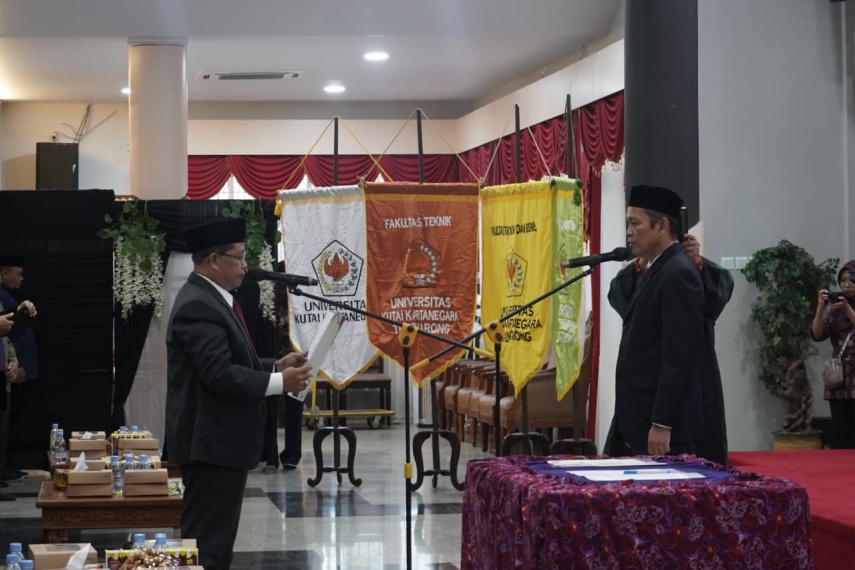 Terlantik di Periode Kedua, Rektor Unikarta Bawa Visi Penguatan SDM Dosen hingga Transofrmasi Karakter Kampus