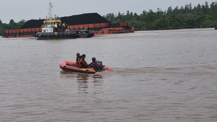 Seorang Pria Hilang Setelah Alami Kecelakaan Perahu di Perairan Sungai Mahakam Sangasanga