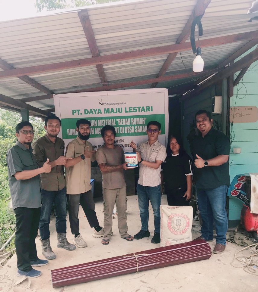 PT DML Bantu Perbaikan Rumah Tokoh Masyarakat
