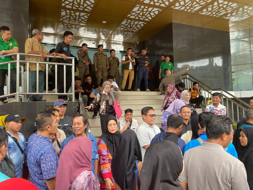 Pedagang Pemilik SKTUB Pasar Pagi Bakal Laporkan Oknum Pegawai Disdag yang Diduga Lakukan Maladministrasi Pendataan