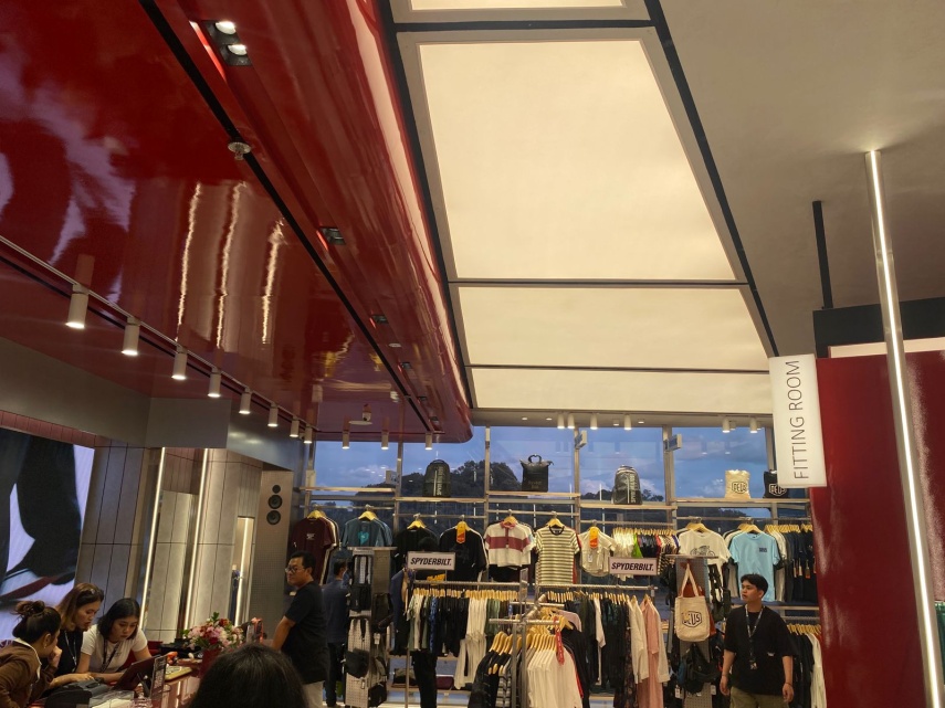 Re-Opening Planet Surf Samarinda, Bidik Pasar Gen Z Lewat Konsep Modern