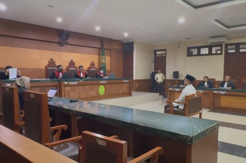 Keluarga Korban Tidak Puas Terdakwa Pelecehan Seksual 7 Santri Dijatuhi Hukuman 15 Tahun Penjara