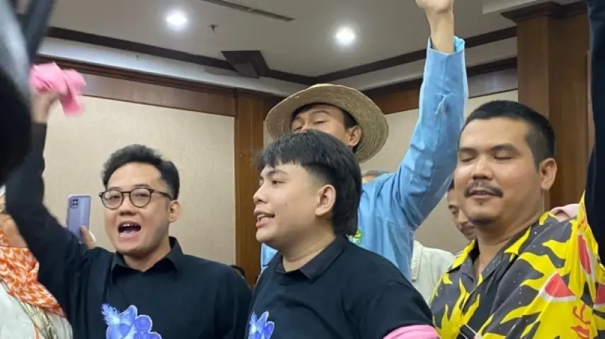 Delpedro Marhaen dkk Divonis Bebas dalam Kasus Dugaan Penghasutan Demo Agustus 2025