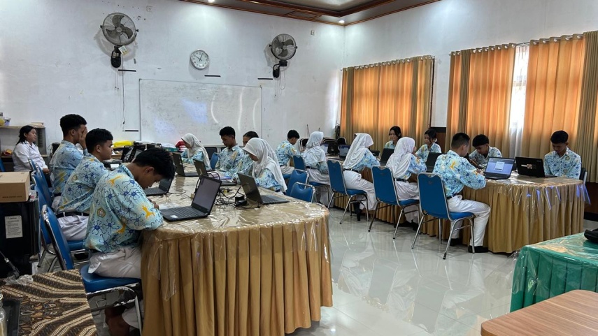 Kendala Jaringan Warnai Uji Coba TKA di SMPN 5 Bontang