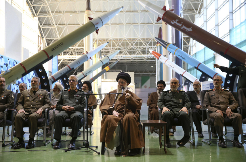 Donald Trump Umumkan Pemimpin Tertinggi Iran Ali Khamenei Tewas dalam Serangan AS-Israel