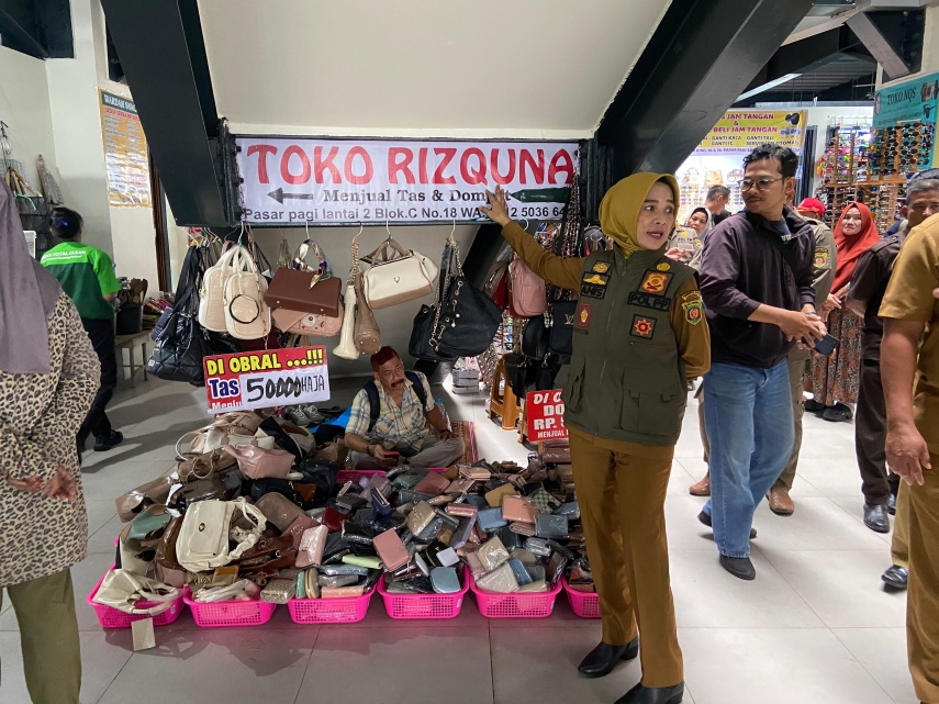 Pedagang Pasar Pagi Meluber ke Koridor, Disdag Samarinda Batasi Area Display Barang