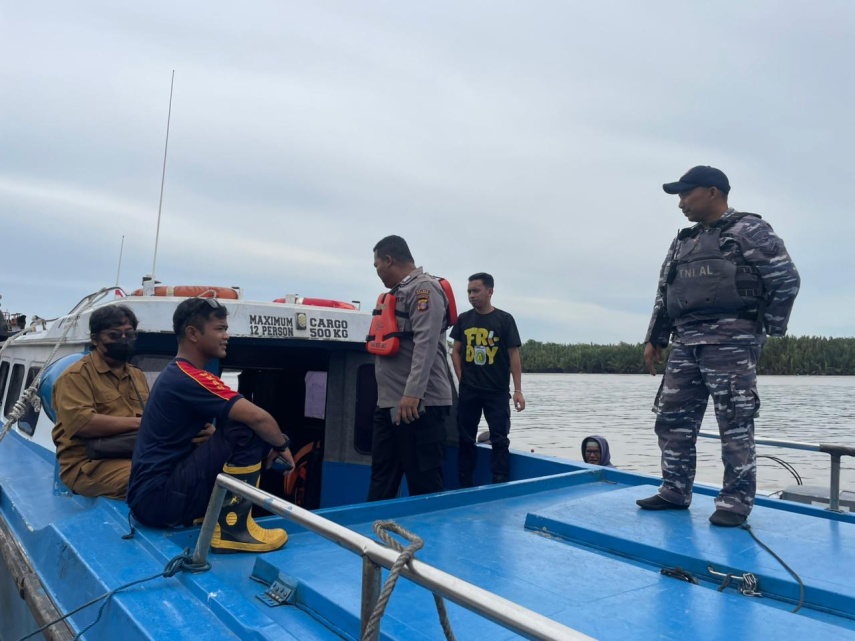 Nelayan di Sungai Tamapole Muara Jawa Tenggelam Saat Cari Ikan, Tim SAR Gabungan Lakukan Pencarian