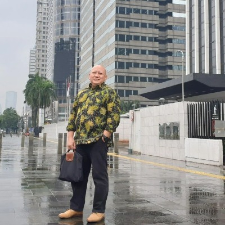 Ketika Iran Membara, Program Transisi Energi Indonesia Diuji