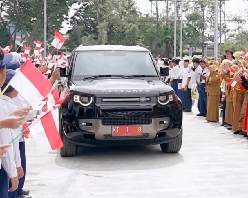 Kritik Sewa Mobil Defender Wali Kota Samarinda Rp160 Juta Sebulan, DPRD: Tidak Wajar!