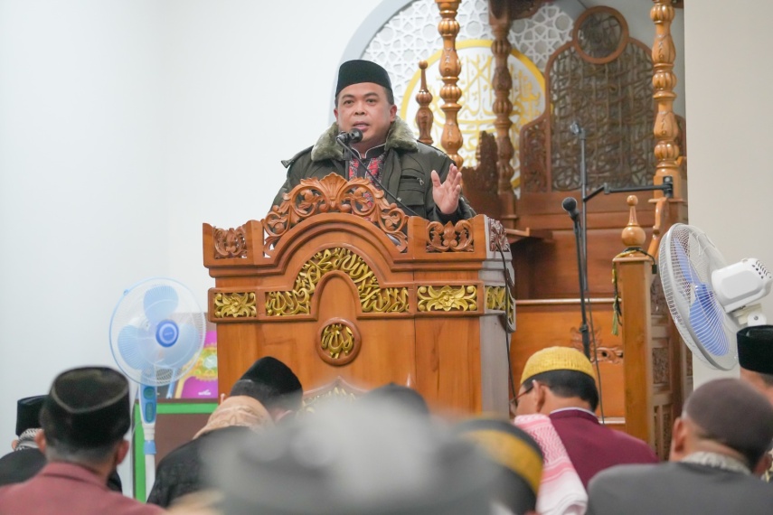 Subuh Berjamaah di Lok Tuan, Wawali Agus Ingatkan Pentingnya Kepedulian Sosial