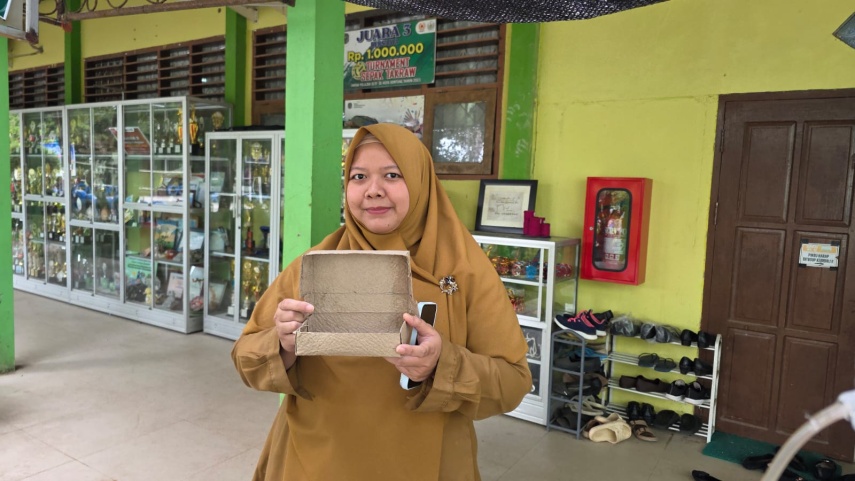 Kreatif, Siswa SMPN 5 Bontang Sulap Kardus Bekas Jadi Wadah Makanan