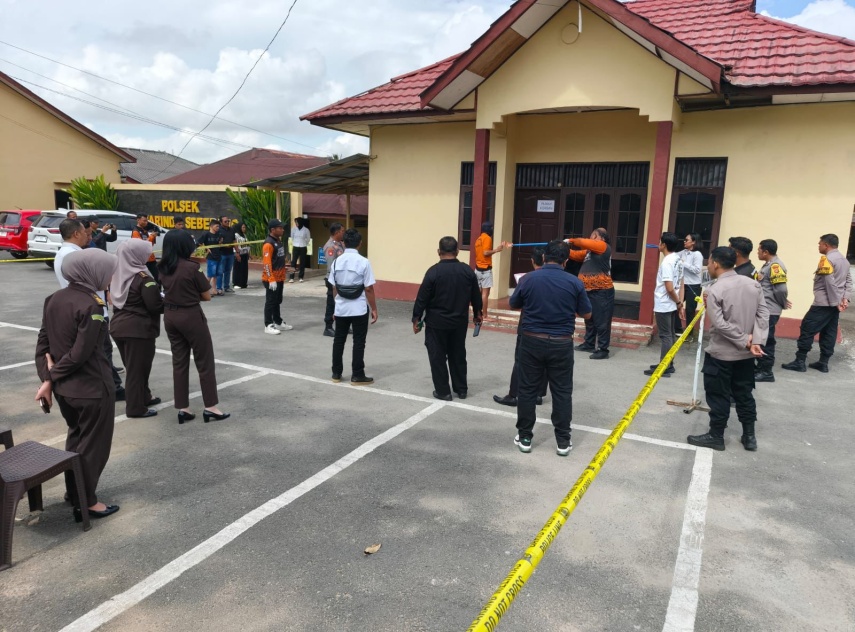 Rekonstruksi Kasus Penganiayaan Berujung Tewas di Samarinda Seberang, Tersangka Peragakan 11 Adegan