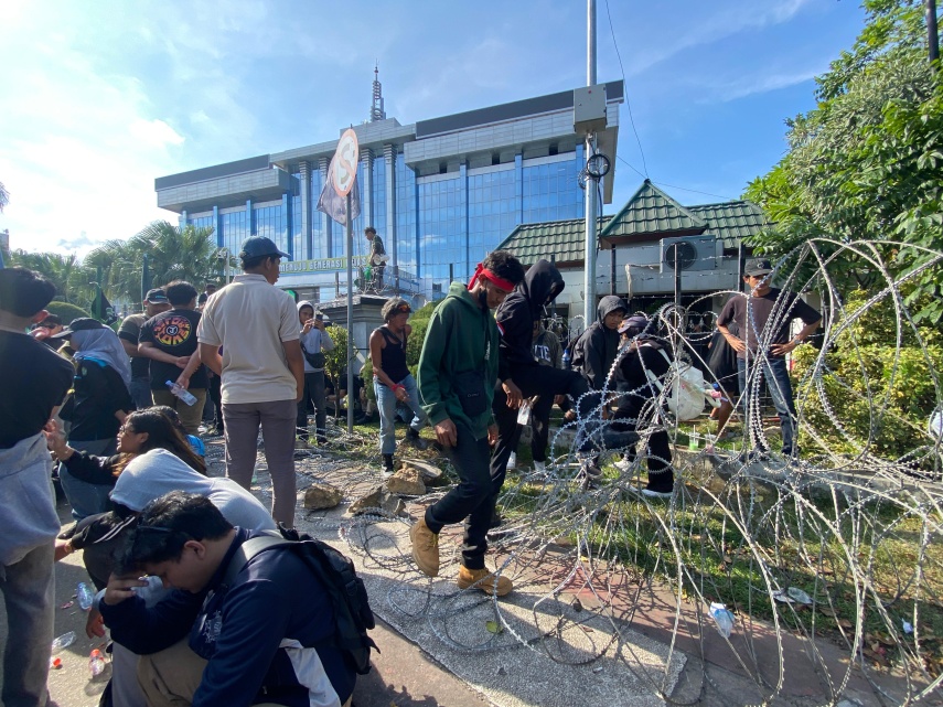 Amnesty International Kecam Kekerasan Aparat dan Intimidasi Jurnalis di Demo Kaltim