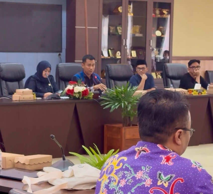 Tinggal Advice dari Kejaksaan, Komisi IV DPRD Kukar Minta Pekan Depan Insentif Guru Non ASN Terbayarkan