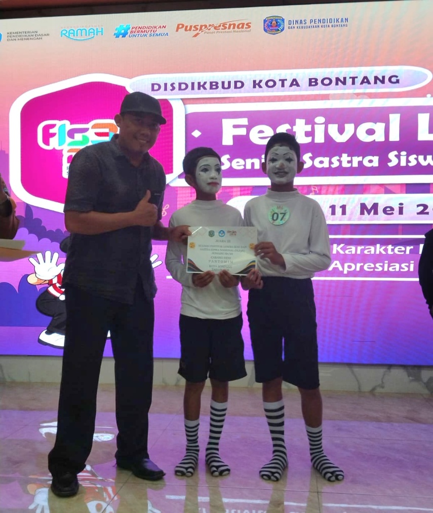 Meski Waktu Latihan Mepet, Tim Pantomim SDN 008 Bontang Utara Raih Juara 3 FLS3N
