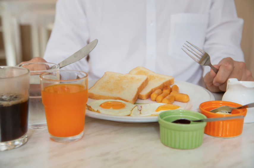 5 Cara Sarapan Pagi untuk Turunkan Kolesterol Jahat