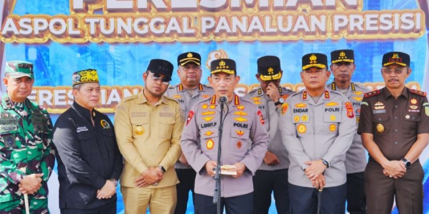 Resmikan Asrama dan Sarpras Polda Kaltim, Kapolri: Berikan Pengabdian Terbaik untuk Masyarakat