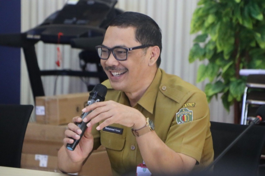 Pemprov Kaltim Klarifikasi Flyer Debat BEM KM Unmul, Pastikan Tak Pernah Konfirmasi Gubernur Rudy Mas’ud Hadir