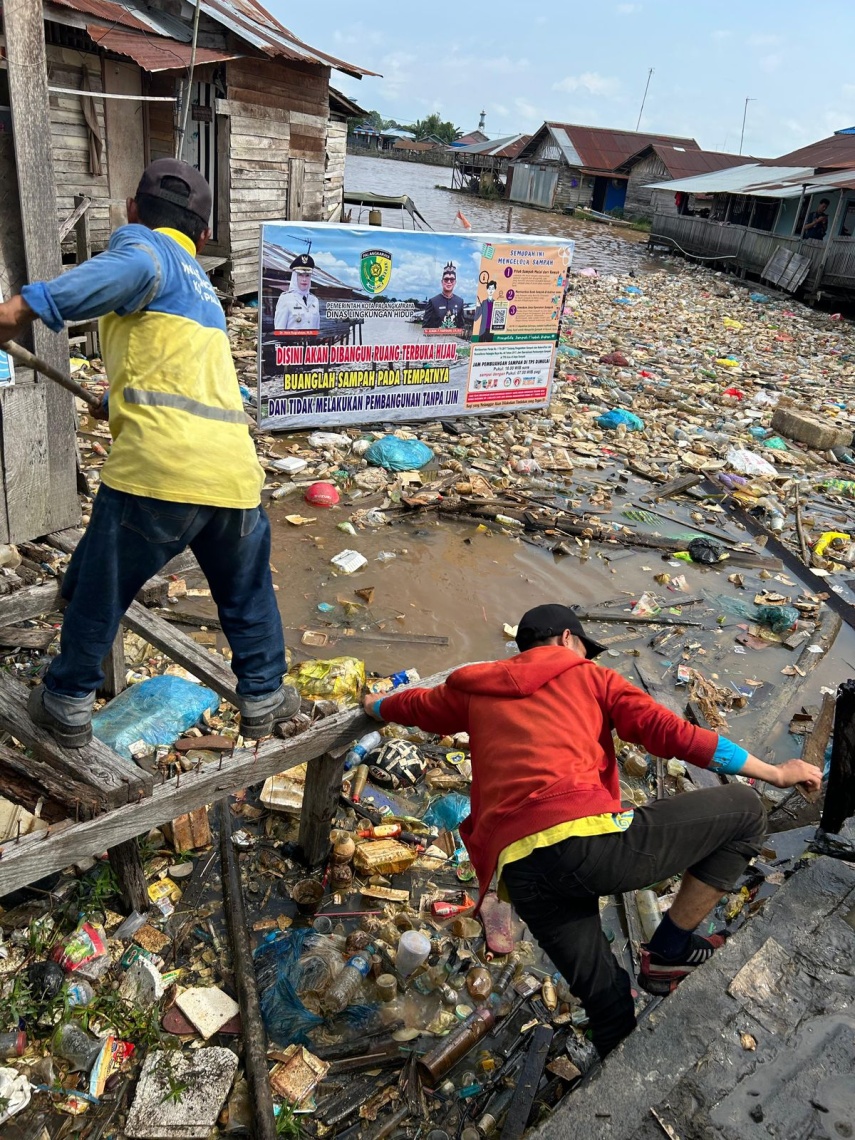 Sinergi Masyarakat dan Pemerintah: Strategi Ampuh Mencegah Pencemaran Lingkungan