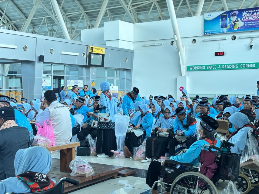 Pelepasan 215 Jemaah Haji Berau Sempat Delay, Seluruh Jemaah Dipastikan Menuju Embarkasi Balikpapan