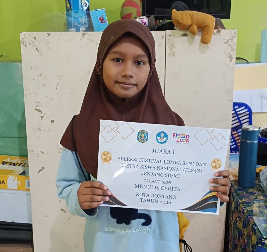 Sebulan Dilatih Intens, Siswa SDN 013 Bontang Selatan Sabet Juara 1 FLS3N Cabang Menulis Cerita