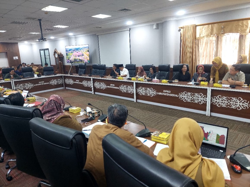 DPRD Berau Desak Pemda Prioritaskan Fasilitas Dasar RT 17 Gunung Tabur di Anggaran Perubahan 2026