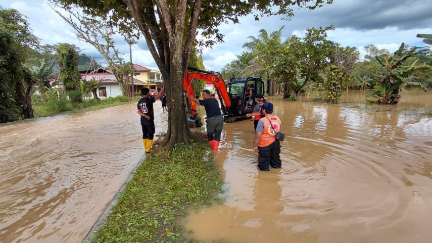 Banjir Rendam Jalur 2 Tenggarong Seberang-Samarinda, Sore Mulai Surut