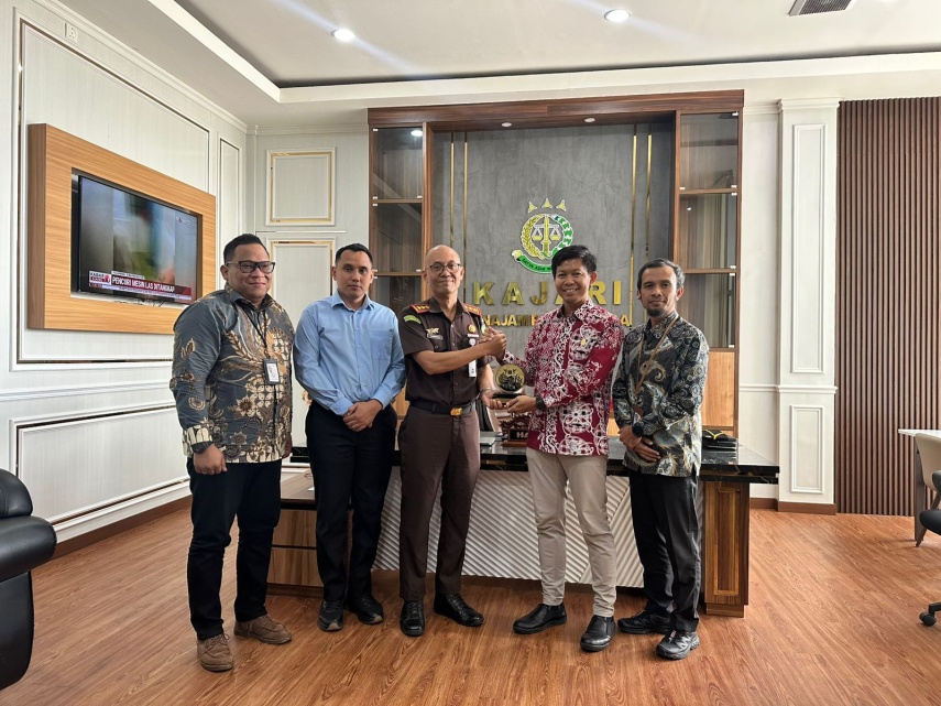 Agar Listrik Hadir Tertib dan Bermanfaat, PLN UIP KLT Perkuat Koordinasi dengan Kejari PPU