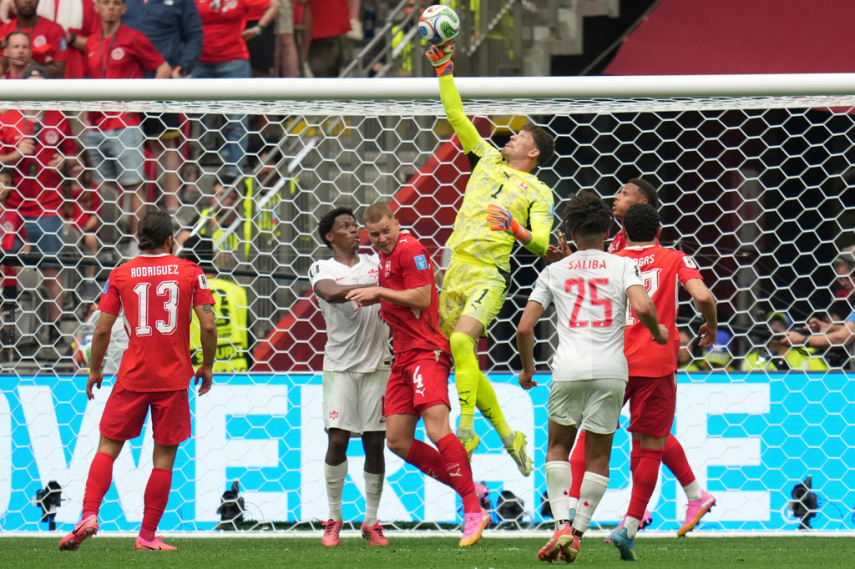 Switzerland wraps up first place in Group B at the World Cup with a 2-1 victory over Canada