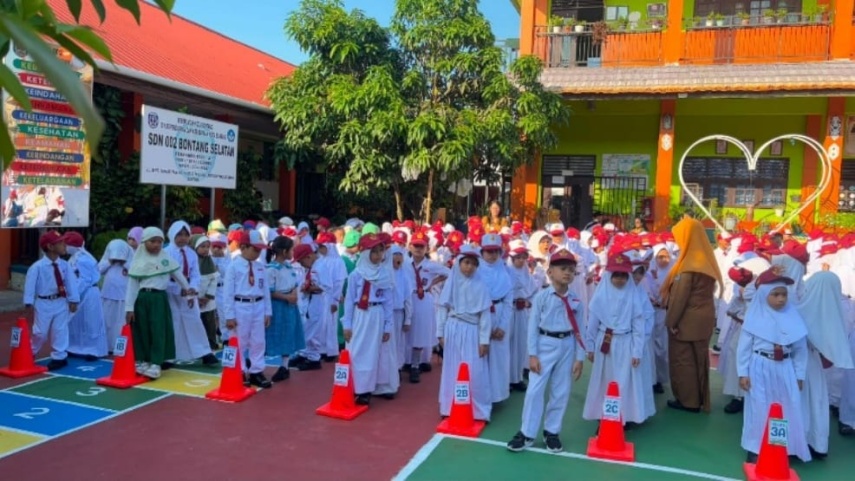 SDN 002 Bontang Selatan Sambut 75 Murid Baru Lewat MPLS Ramah Selama Lima Hari