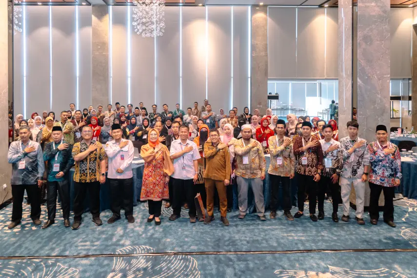 Hetifah Dorong Guru Madrasah Kuasai AI untuk Pembelajaran dan Karakter