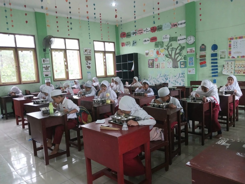 Anggaran Pendidikan RAPBN 2027 Tembus Rp 820,9 Triliun, Termasuk untuk Makan Bergizi Gratis