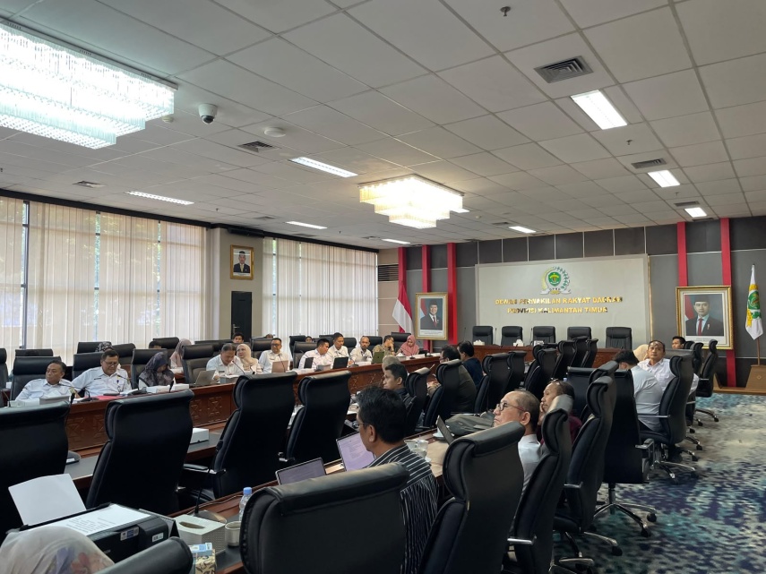 Pansus MBLB DPRD Kaltim Dorong Sinkronisasi Data Antar-OPD untuk Percepat Perizinan