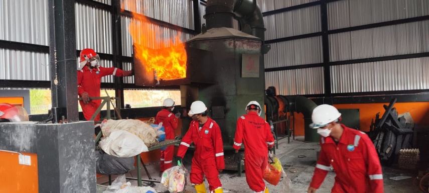 Asap Insinerator Samarinda: Solusi Sampah yang Masih Tersendat di Lapangan