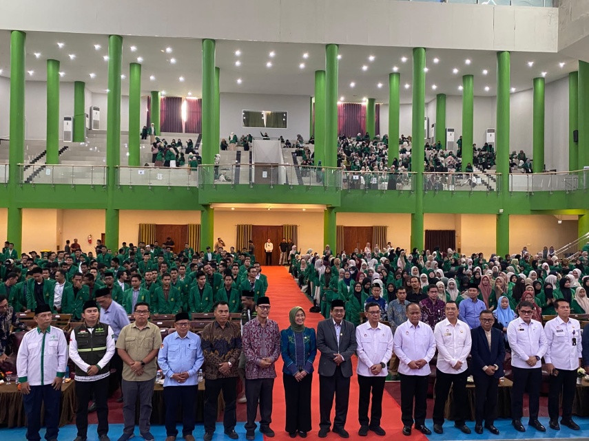 Datang ke UINSI Samarinda, Gubernur Lemhannas Soroti Ancaman AI dan Banjir Informasi di Kalangan Mahasiswa