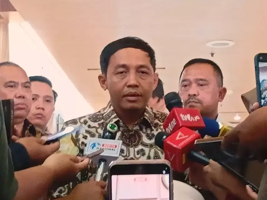 Menhut Raja Juli Bekukan Izin Usaha 5 Korporasi Seluas 371 Ribu Hektare Terkait Karhutla di Kalbar