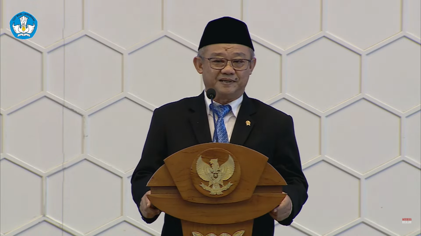 Hapus Tradisi "Rajin Malas Sama Saja", Kemendikdasmen Bersiap Hentikan Kenaikan Kelas Otomatis Mulai 2027