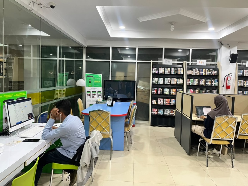 Tingkatkan Kunjungan Masyarakat, Perpustakaan Kaltim Buka Layanan Sampai Malam