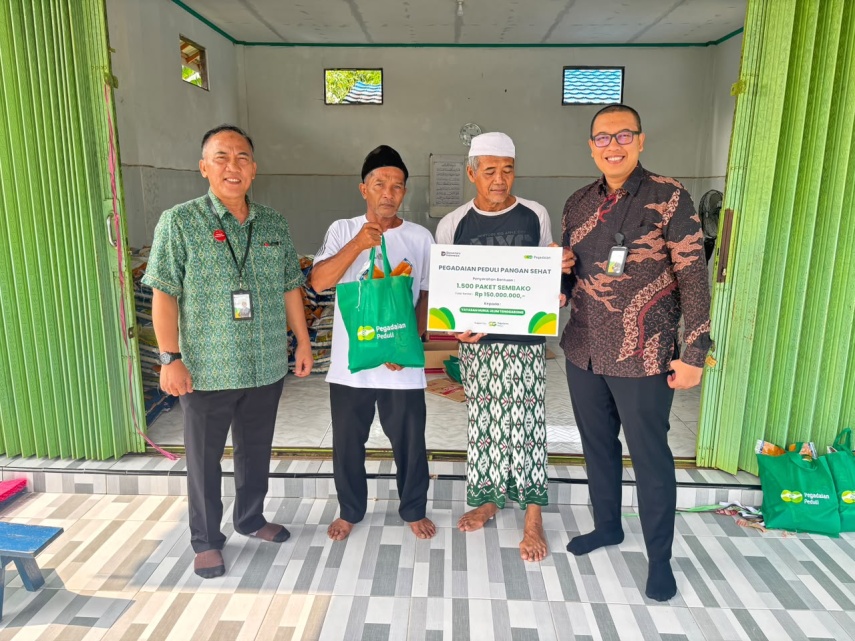 Pegadaian Kucurkan Bantuan 1.500 Paket Sembako bagi Warga Terdampak Kemarau Panjang
